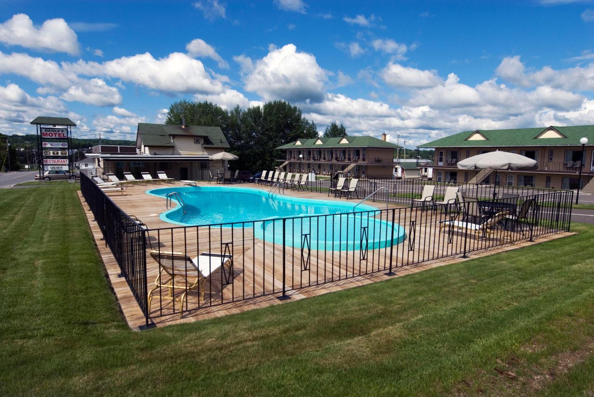Daigle'S Motel Saint Leonard Exterior foto