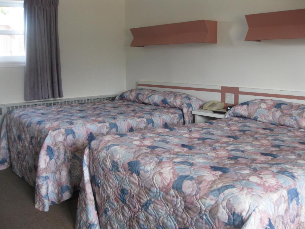 Daigle'S Motel Saint Leonard Zimmer foto